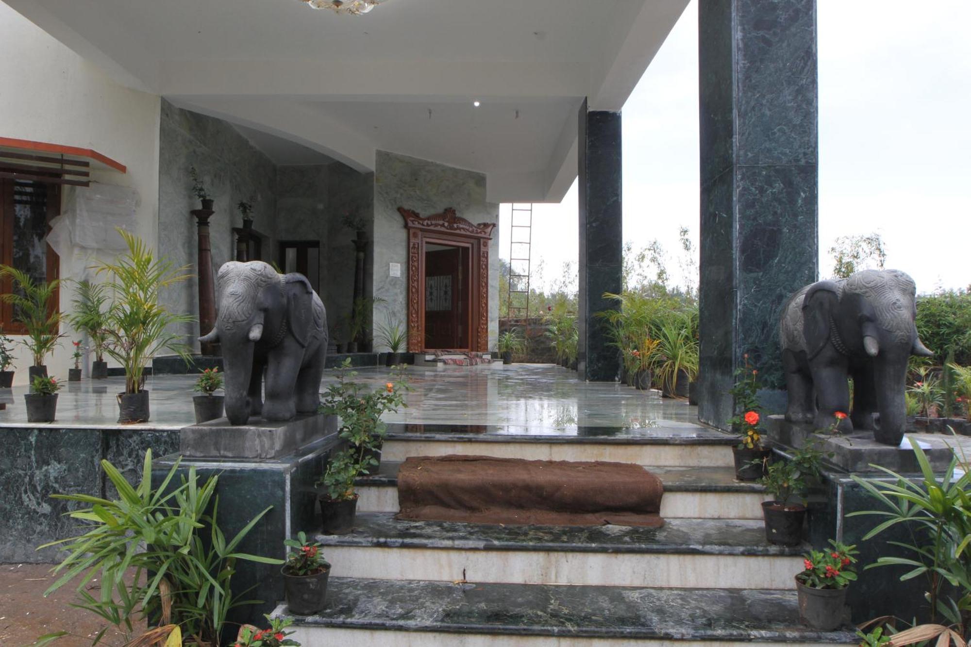 Coastal Grand Mahendravanam - Kolli Hills Exterior foto